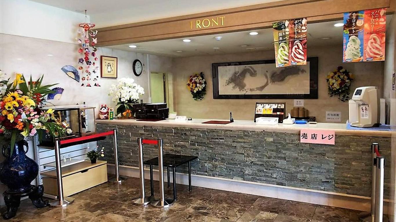 Quincys Inn Toyohashi