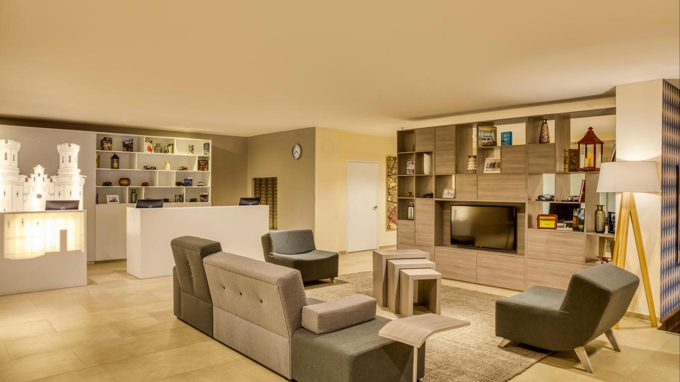Fiesta Inn Express San Luis Potosí Oriente