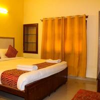 Kaveri Hotel Bed & Breakfast