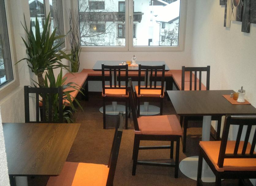 Ruokailuhuone Valokuva
