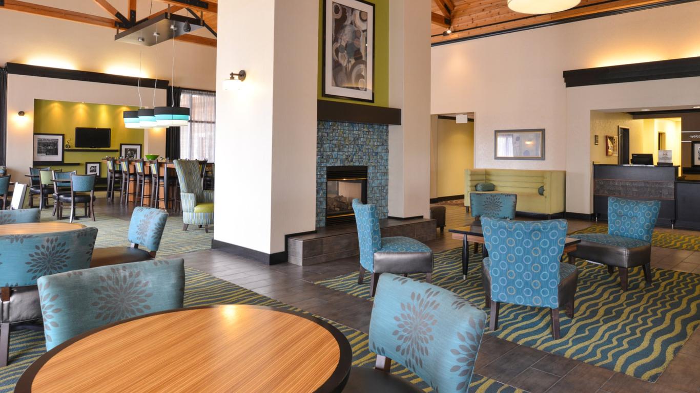 Comfort Inn & Suites