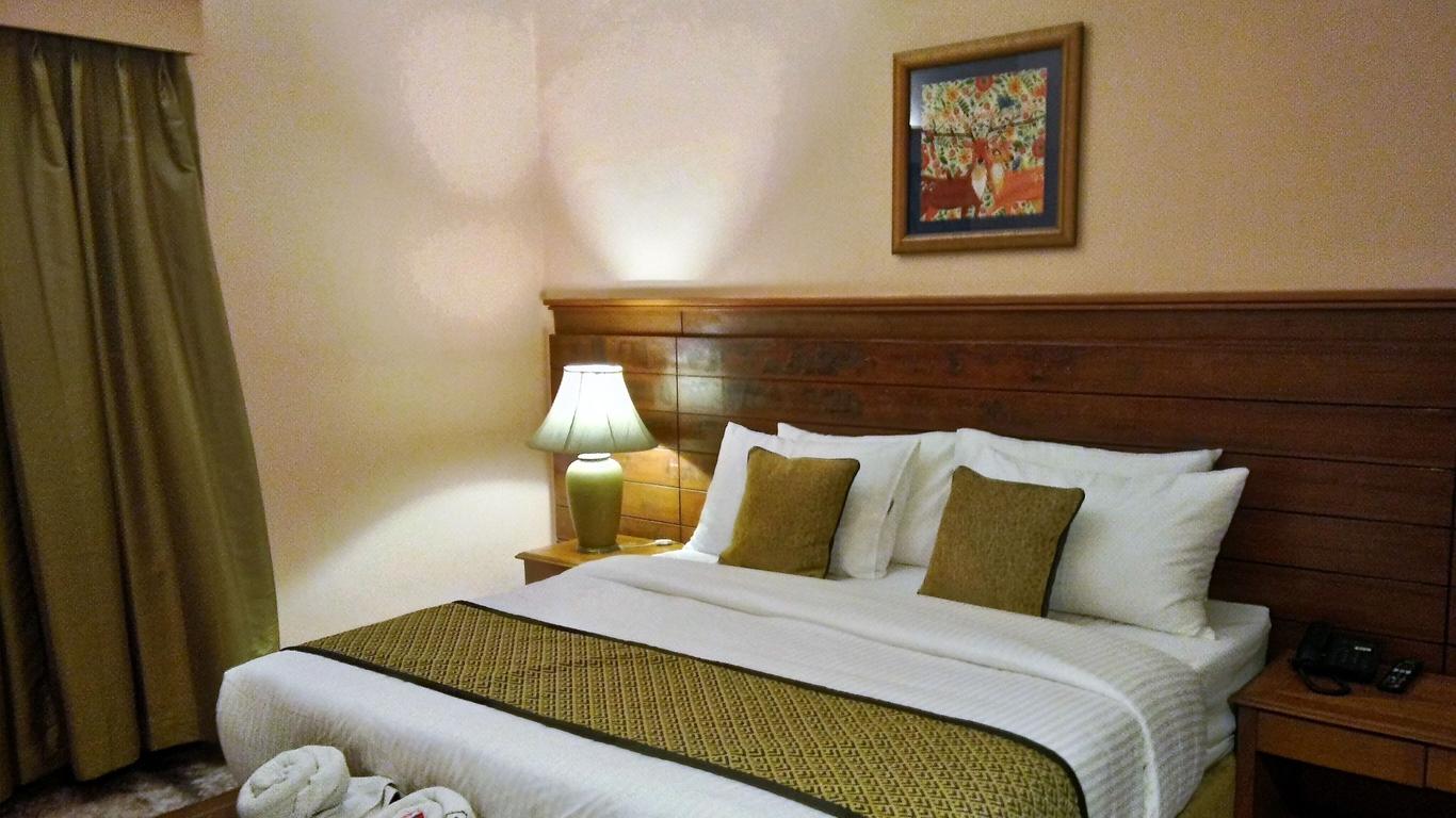 Townhouse Dayal Lodge - A Boutique Hotel
